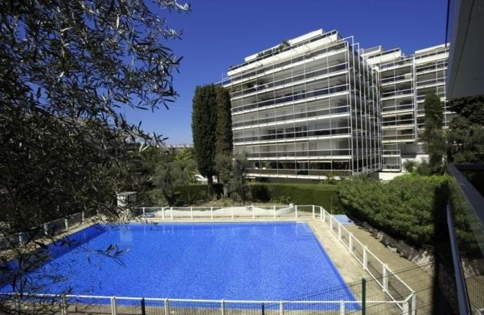 Joli Studio 4Pers Piscine Tout Confort Juan-les-Pins Bagian luar foto