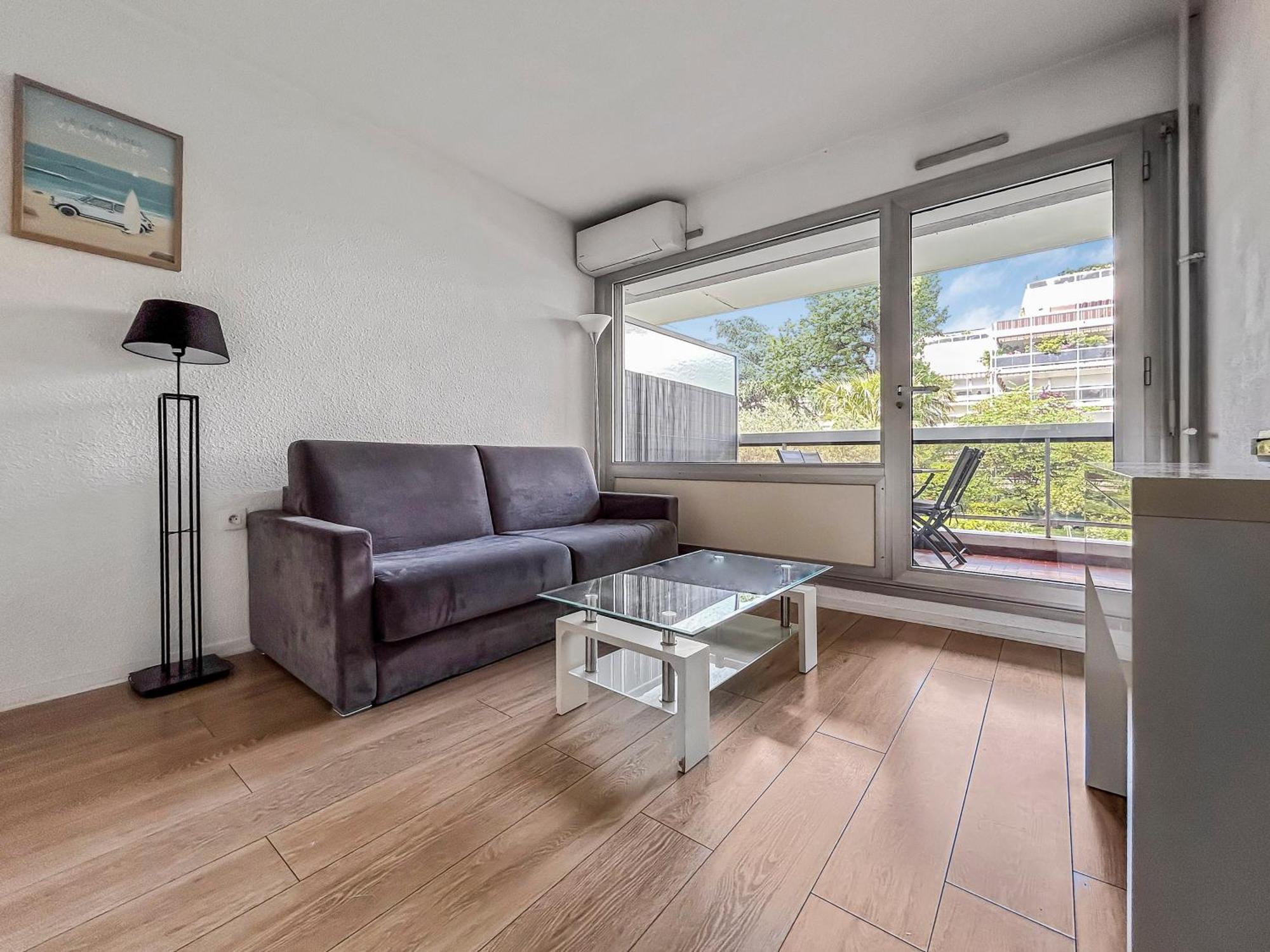 Joli Studio 4Pers Piscine Tout Confort Juan-les-Pins Bagian luar foto